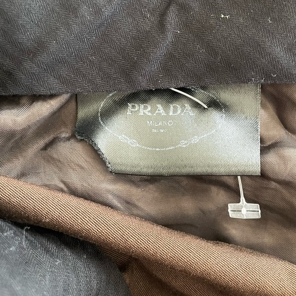 Prada high waisted brown cropped pant